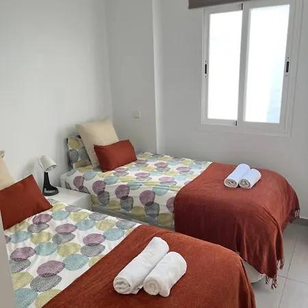 Apartamento Urb Los Naranjos 2 Y 1 Bano, Wifi Apartment Marbella