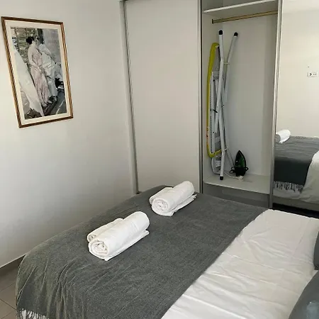 Apartamento Urb Los Naranjos 2 Y 1 Bano, Wifi Marbella