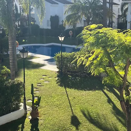 Apartamento Urb Los Naranjos 2 Y 1 Bano, Wifi *