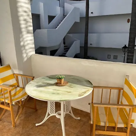 Apartamento Urb Los Naranjos 2 Y 1 Bano, Wifi Apartment *