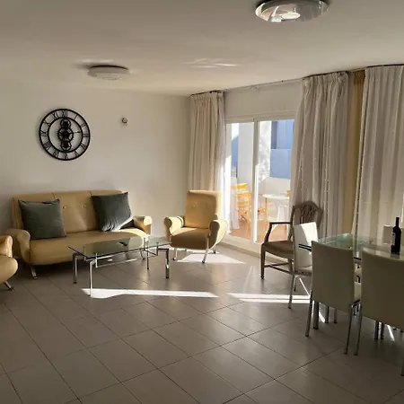 Apartamento Urb Los Naranjos 2 Y 1 Bano, Wifi Marbella