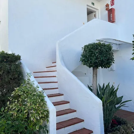 Apartamento Urb Los Naranjos 2 Y 1 Bano, Wifi *